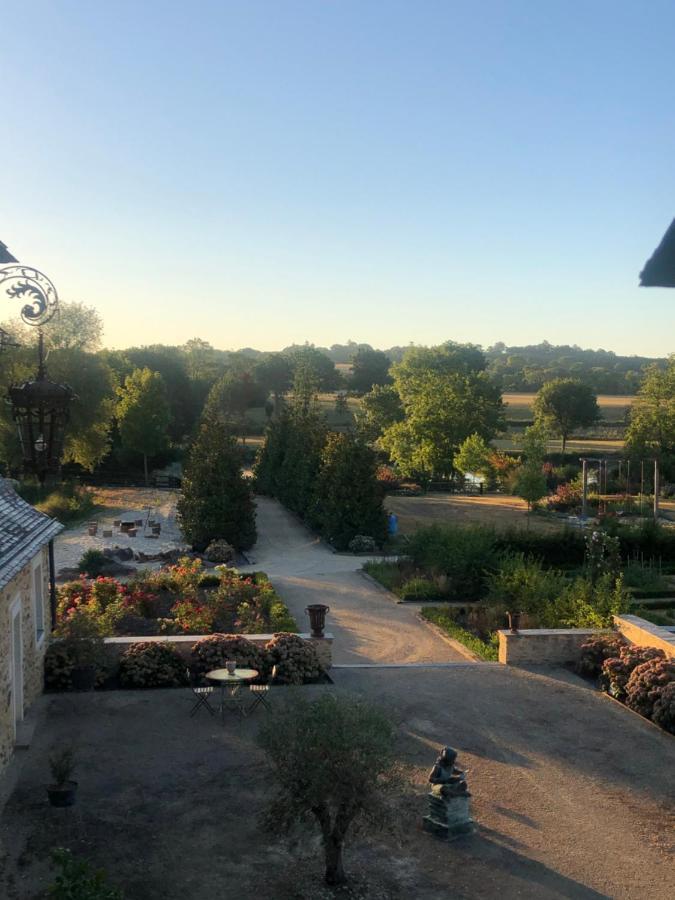 La Francoisiere Bed and Breakfast Loigné-sur-Mayenne Εξωτερικό φωτογραφία